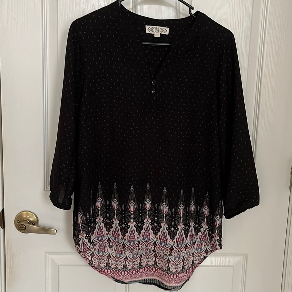 Pink Rose ladies blouse size medium